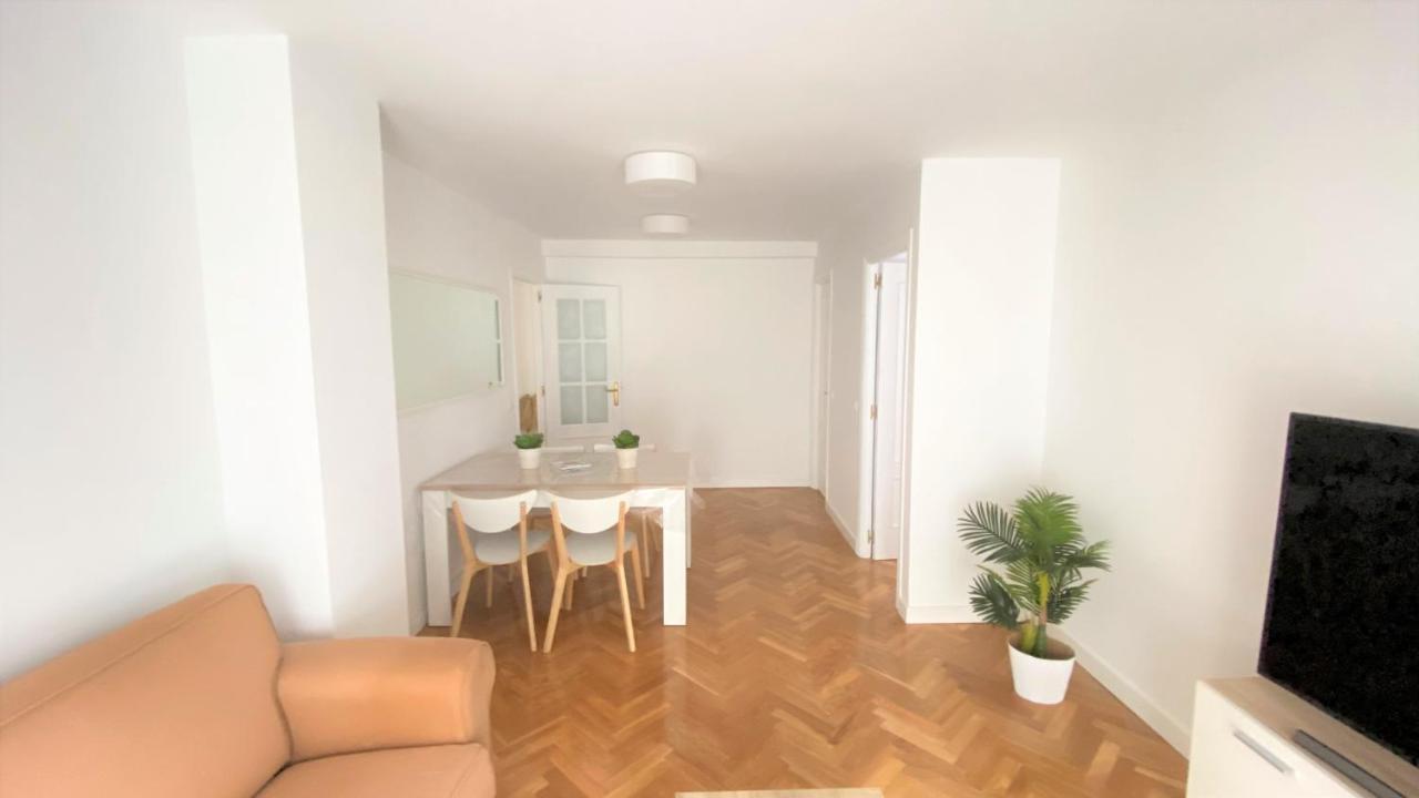 Apartamento Las Rozas Centro Con Parking Incluido ภายนอก รูปภาพ